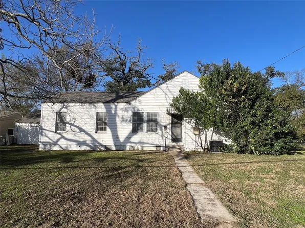 202 Shady St, Marlin, TX 76661