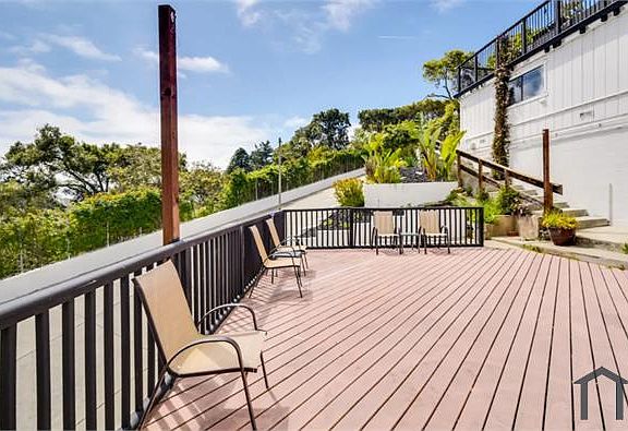 4th image of 150 Paseo Bonito Ln #1