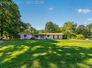 4065 Marwood Dr, Howell, MI 48855