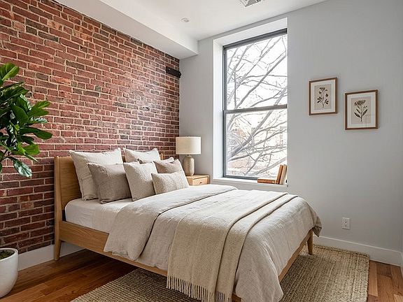 2nd image of 462 W 146th St APT 4A