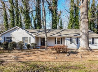 1878 Kelvin Dr, Lawrenceville, GA 30043