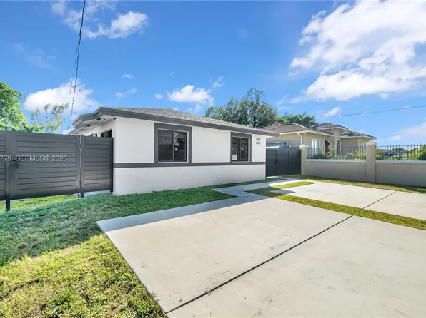 2490 NW 44th St, Miami, FL 33142