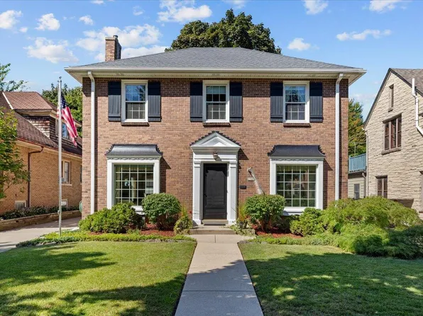 2341 Lefeber AVENUE, Wauwatosa, WI 53213