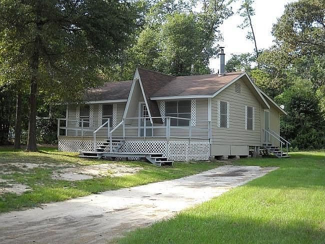 1st image of 138 Mayberry Dr