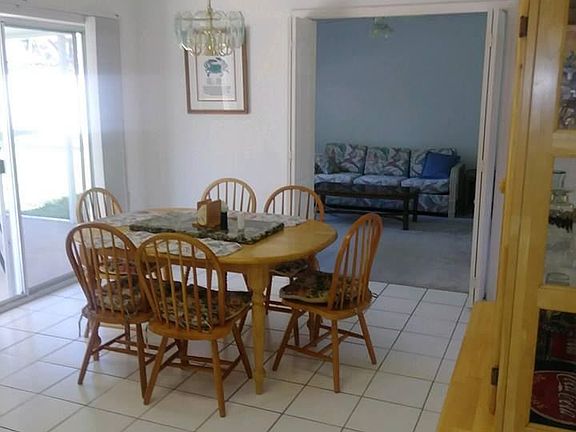 5th image of 23 Fenwood Ln
