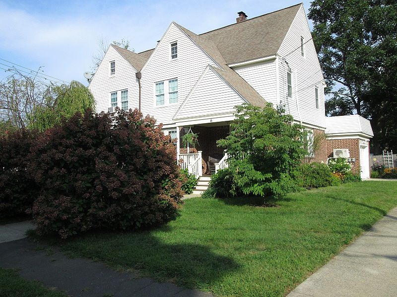 Renovated town house
