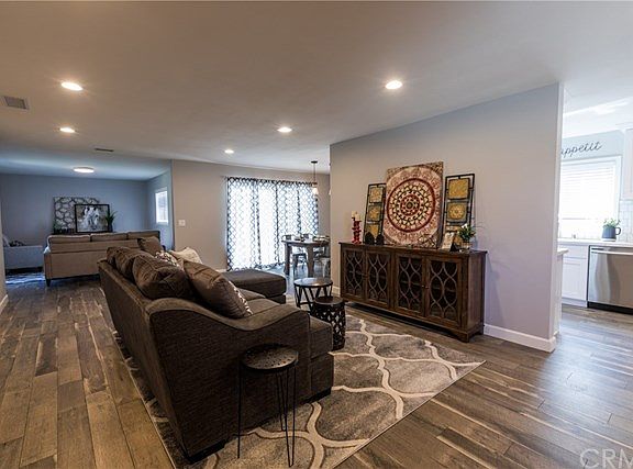 4th image of 6552 Anthony Ave