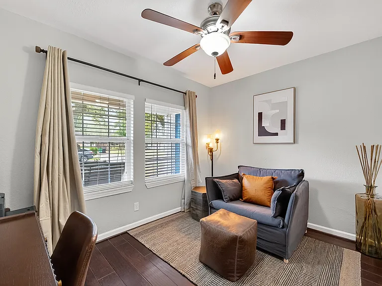 4907 Marietta Ln — Photo 33
