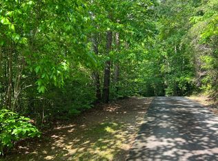 4 Chestnut Oaks Dr, Murphy, NC 28906
