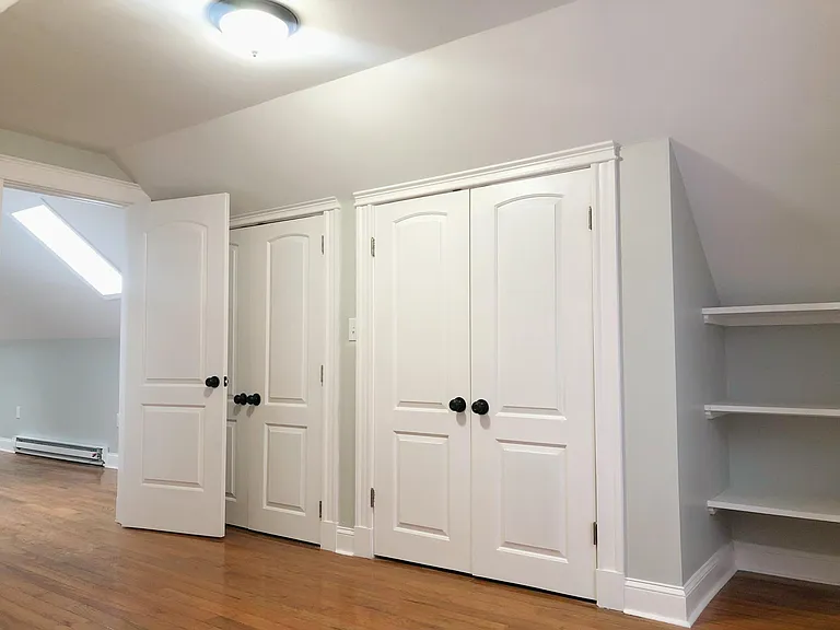 24 Stanley Ave — Photo 13
