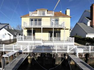 320 N Nassau Ave, Margate, NJ 08402