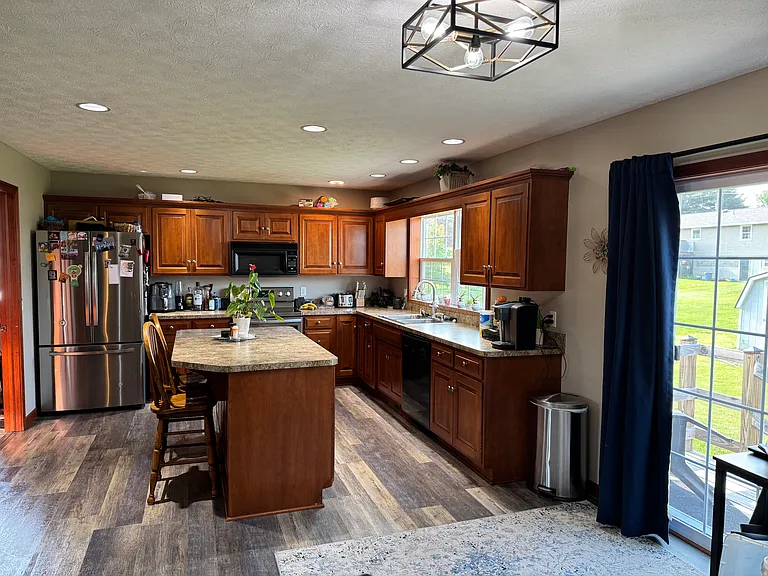 4 Compass Point Ct — Photo 15