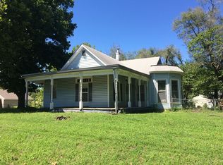 1204 W Walnut St, Nevada, MO 64772