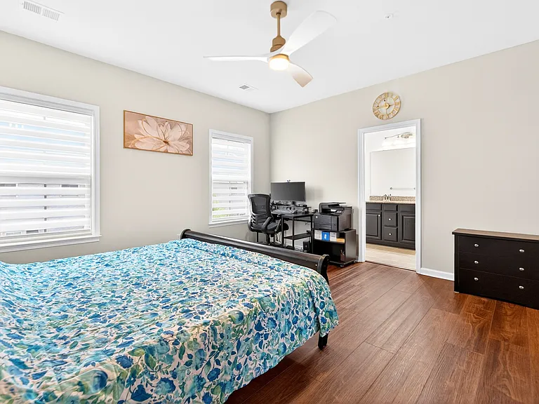 408 Fairmont Dr — Photo 24