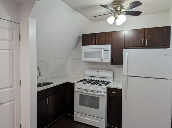 829 Suffolk Ave APT 11, Brentwood, NY 11717
