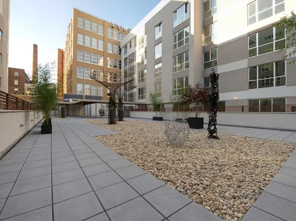 125 North 10th Street image 1 of 7