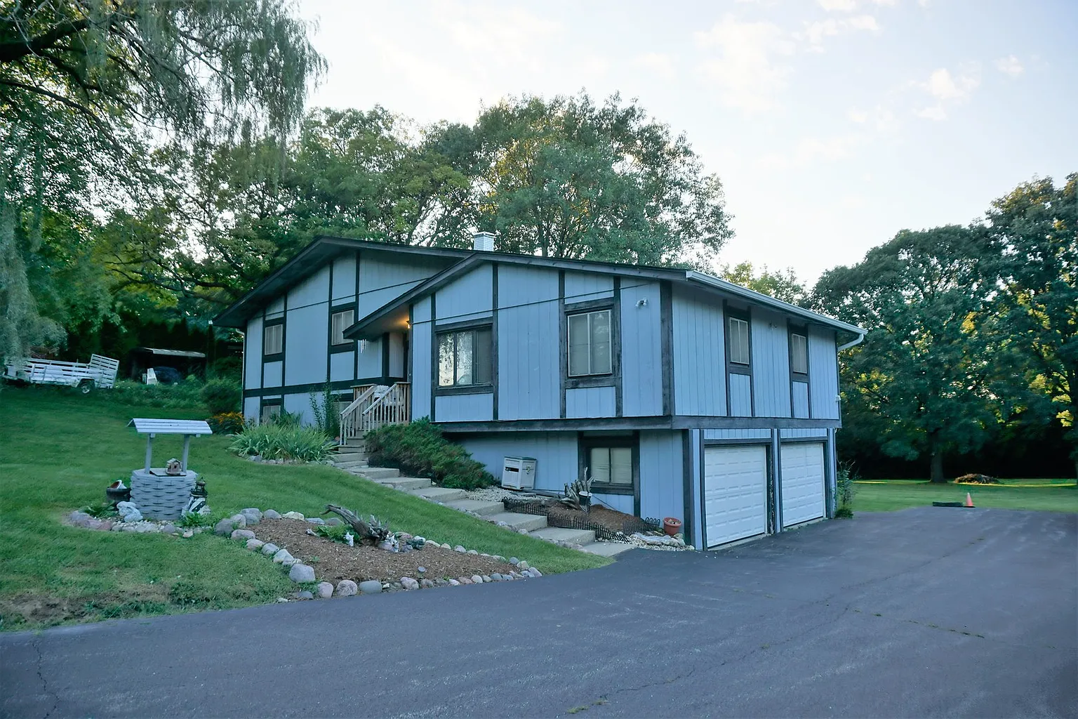24376 W Tyler Ave photo 1