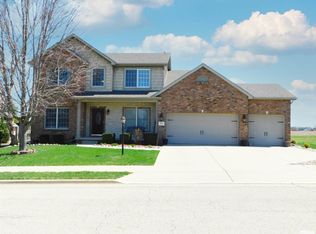 10524 N Trail View Dr, Dunlap, IL 61525