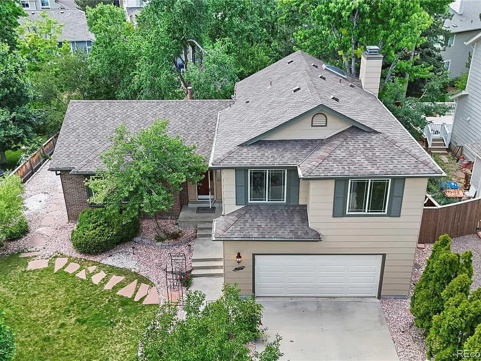 8725 Meadowlark Cir