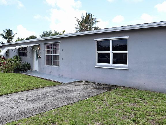 3rd image of 1240 NE 214th St