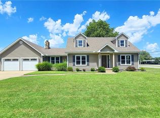 501 Meadow Ln, Fort Scott, KS 66701