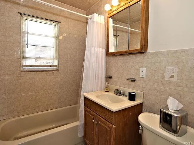 106 Myrtle Blvd #2 — Photo 6