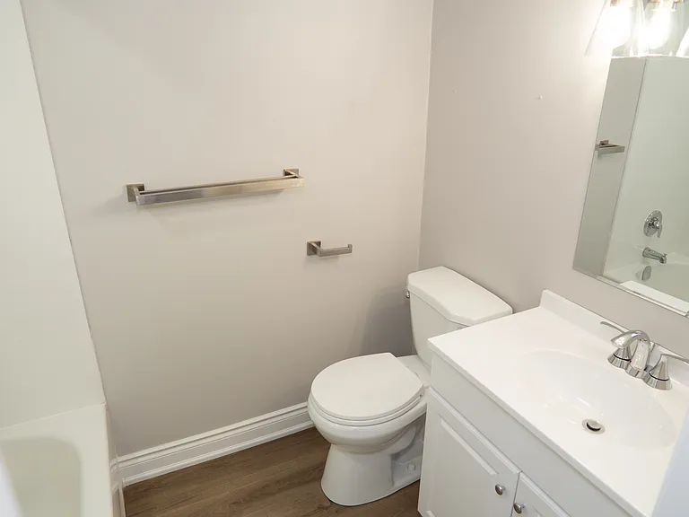 16 Armour Dr — Photo 9