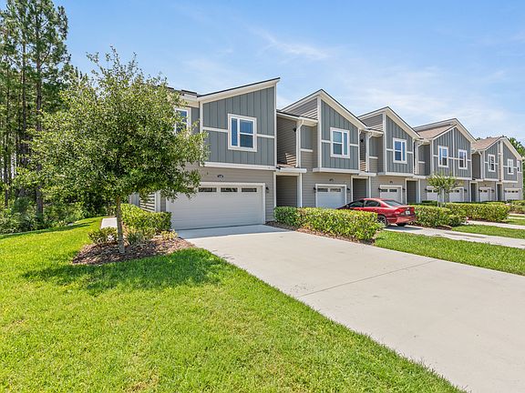 2nd image of 11286 Minnetta Ct
