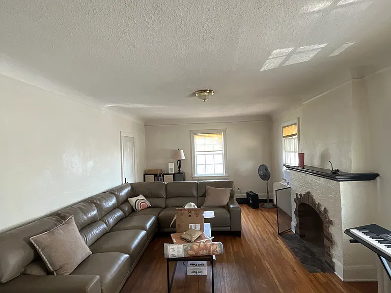 715 10th Ave SE — Photo 11