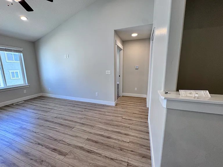 12339 S Remy Rd — Photo 13
