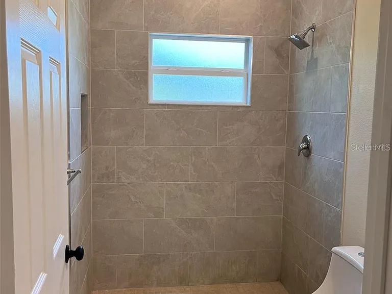 456 Baron Rd — Photo 16