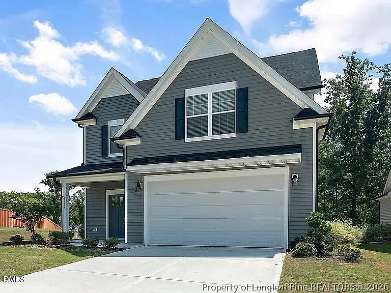 1425 Queen Trigger Dr