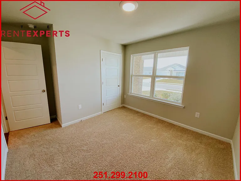 8024 Irwin Loop — Photo 6