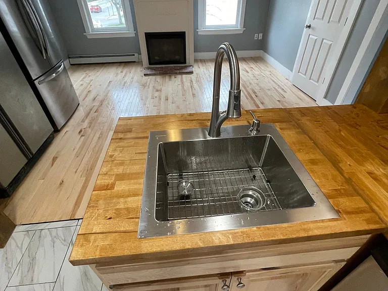 326 Main St #201 — Photo 2