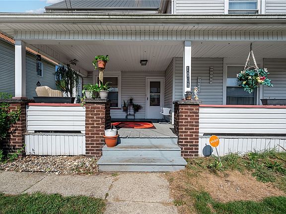 4th image of 1001 N Water Ave