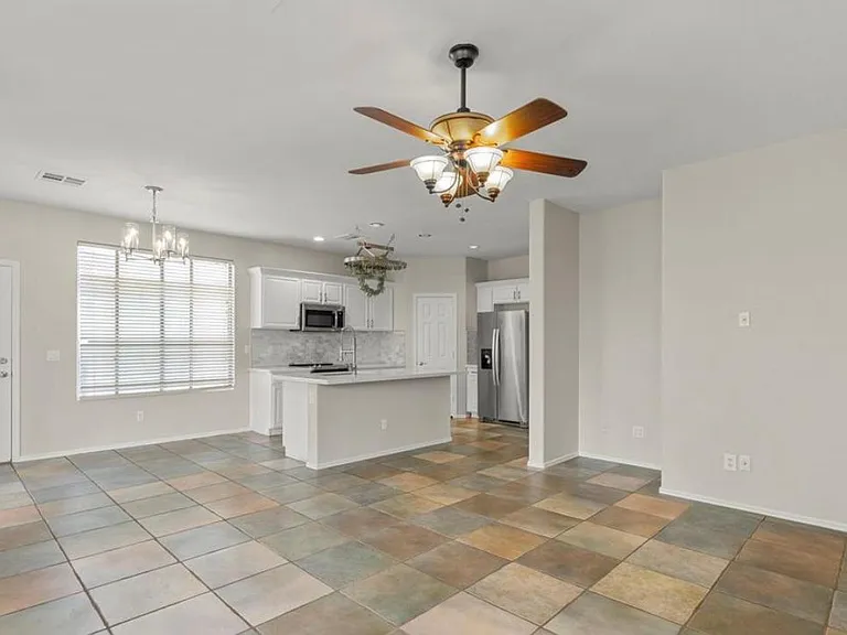 203 W Nolan Way — Photo 15