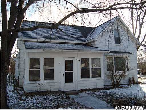 1st image of 623 Plum St
