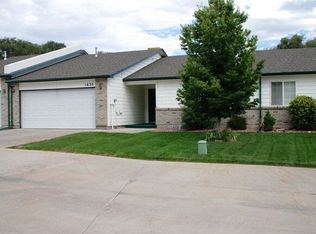 1630 Horseshoe Pl, Pueblo, CO 81001