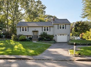 30 Liberty Park Ave, Braintree, MA 02184