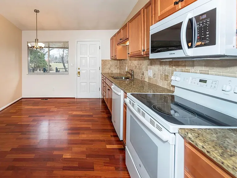 1358 Arroyo Dr — Photo 42