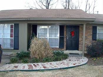 2nd image of 203 Paula Dr