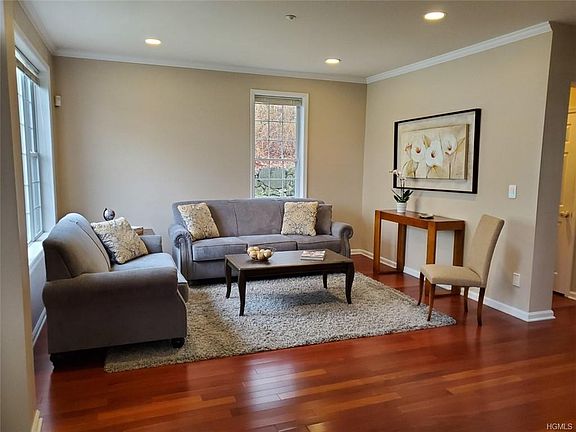 5th image of 64 Eldorado Ct