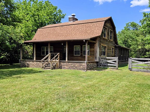 2nd image of 2948 Thompson Rd
