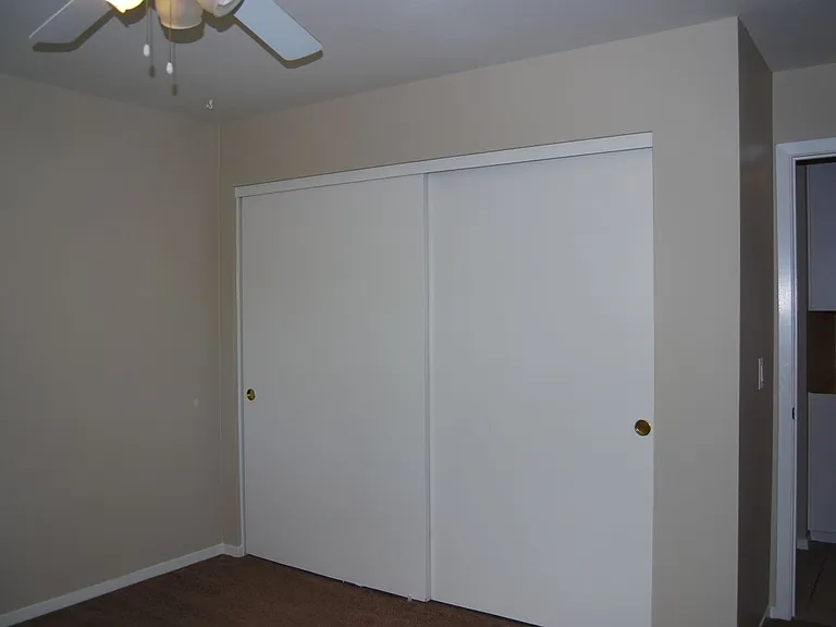 4935 Golden Springs Dr — Photo 17