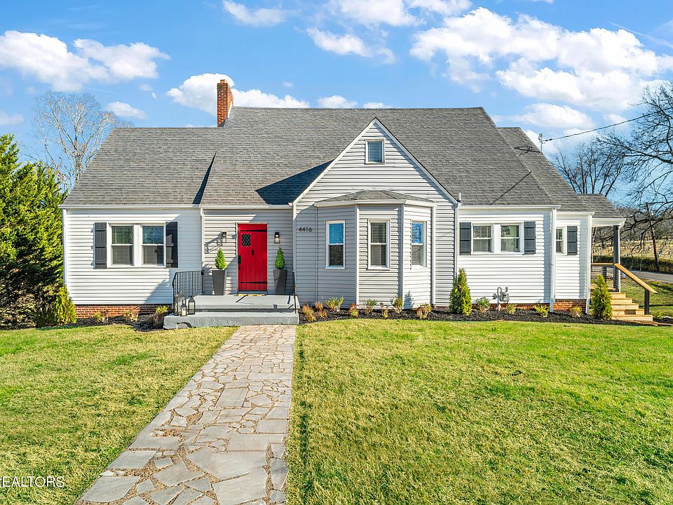 1st image of 4416 Woodlawn Pike