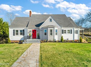 4416 Woodlawn Pike, Knoxville, TN 37920