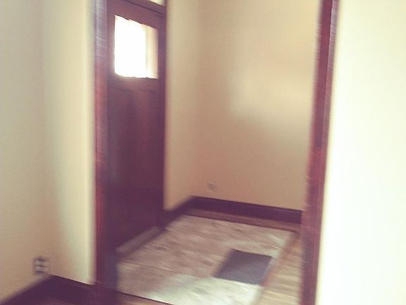 2nd image of 2743 S Avers Ave #2