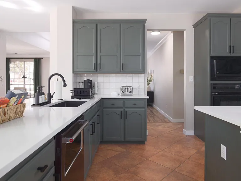 1502 Foster Dr — Photo 29