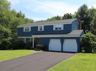 63 Bloomer Rd, North Salem, NY 10560