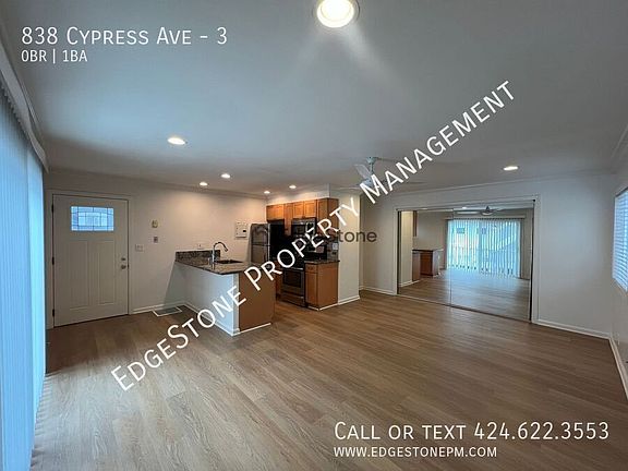 2nd image of 838 Cypress Ave APT 3
